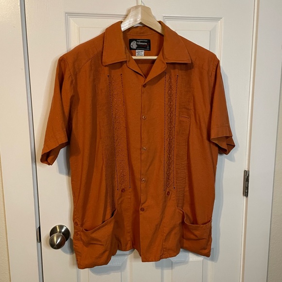 Guayaberas Finas Villanueva Other - Guayaberas Finas Villanueva orange short sleeve button down linen shirt sz 42